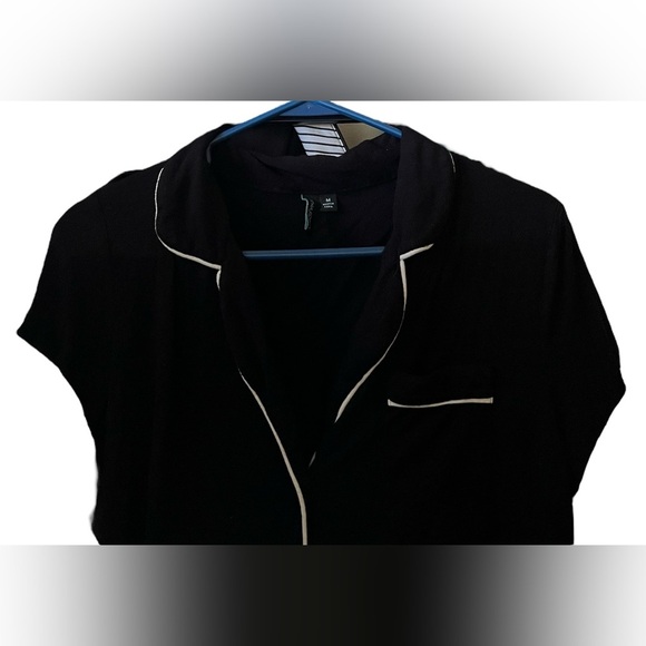 Cynthia Rowley Black and White Pajama Button Down Shirt with Piping Medium - Picture 5 of 7